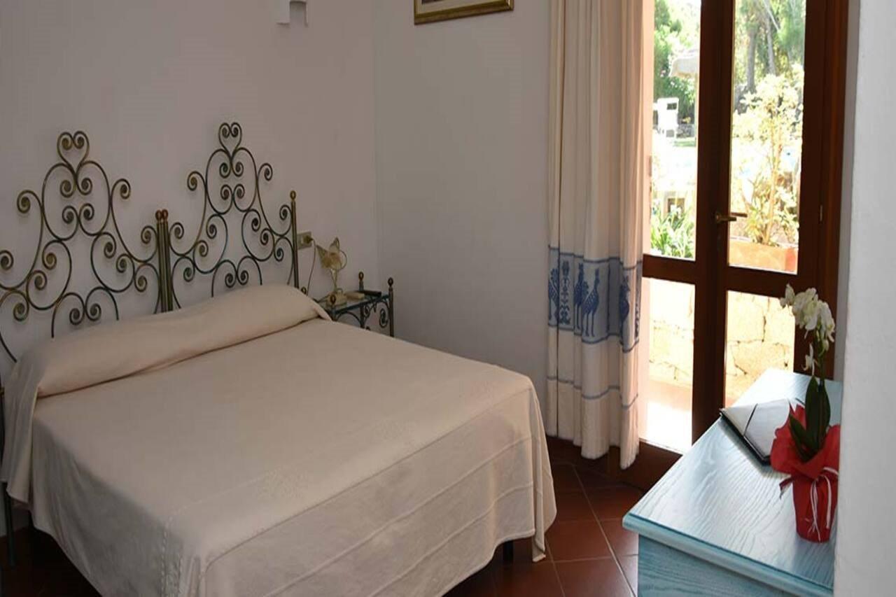 Hotel Il Piccolo Golf Порто-Черво Экстерьер фото