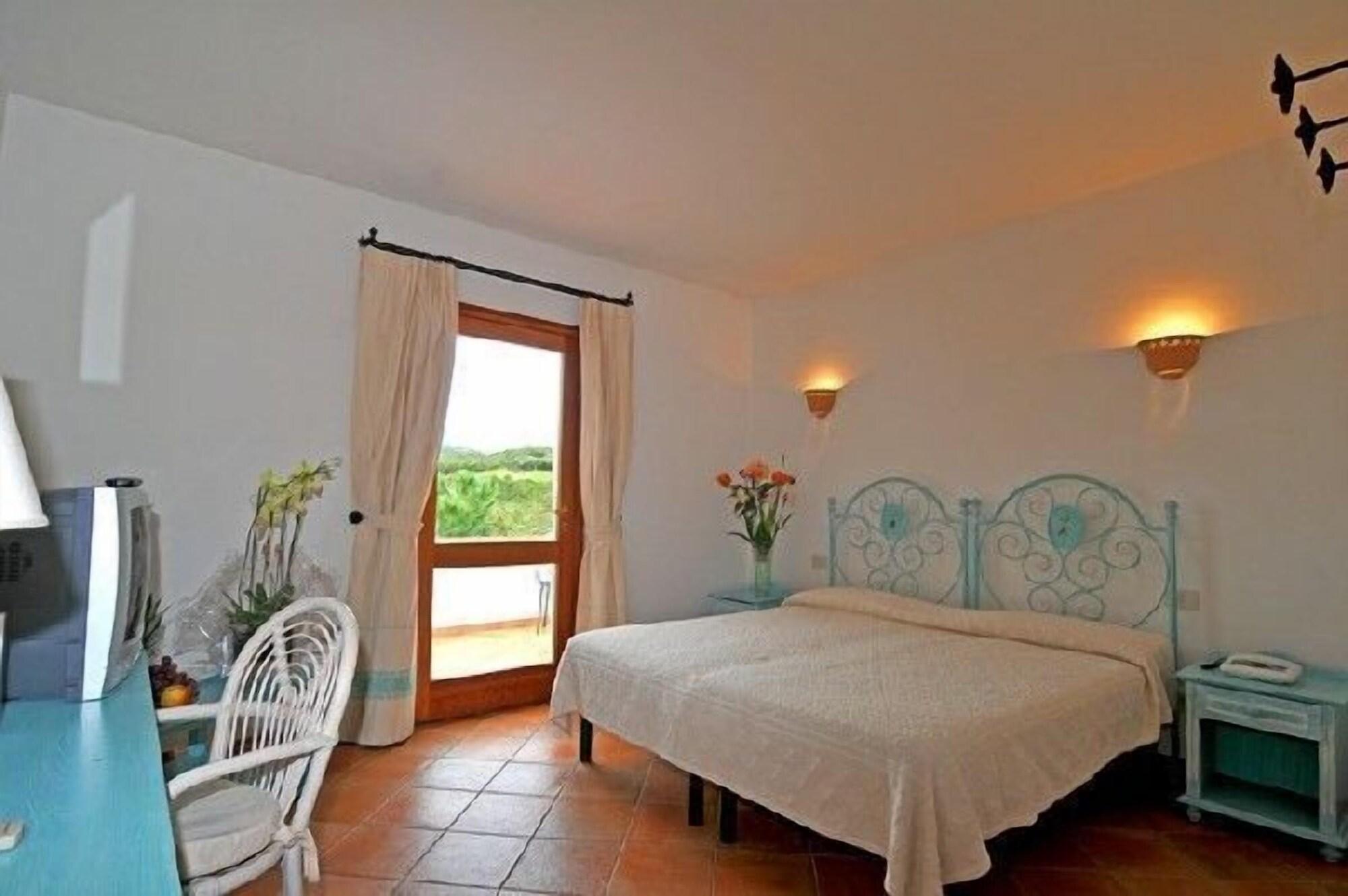 Hotel Il Piccolo Golf Порто-Черво Экстерьер фото
