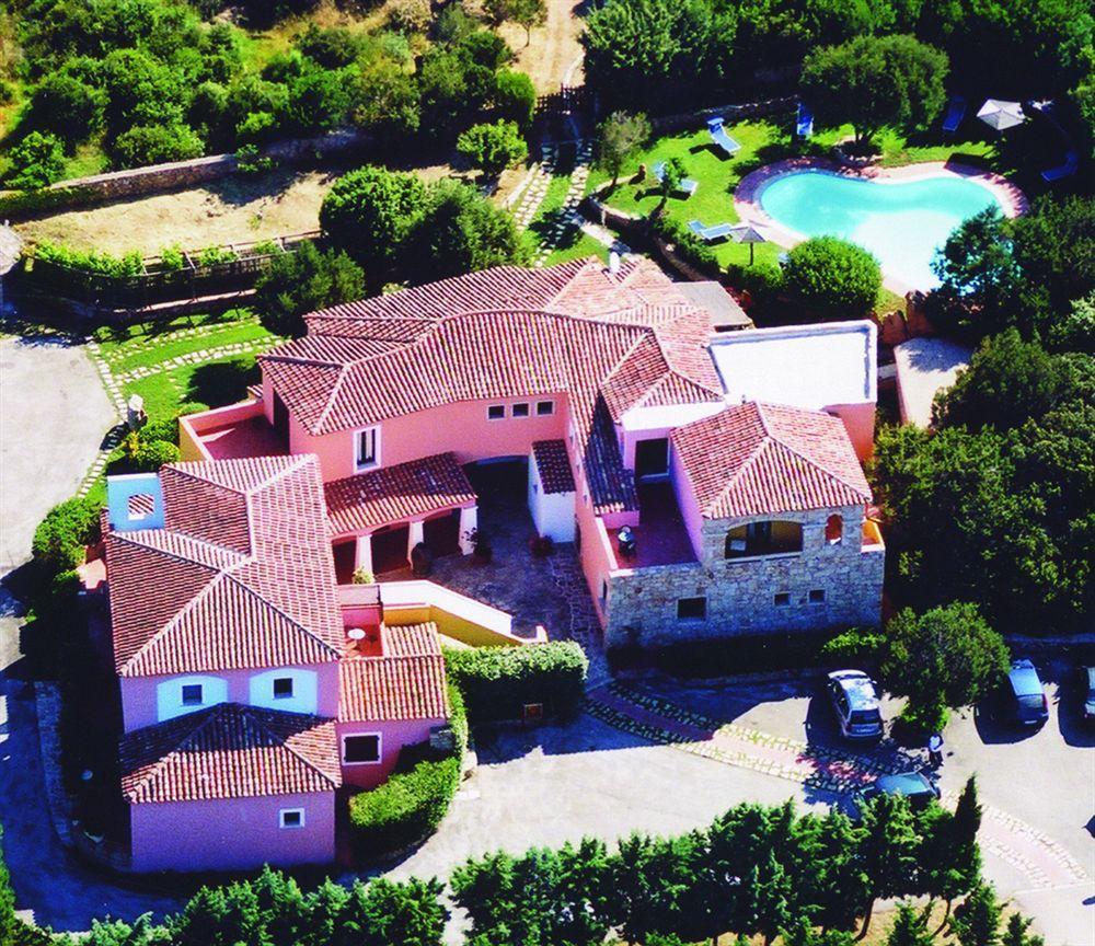 Hotel Il Piccolo Golf Порто-Черво Экстерьер фото