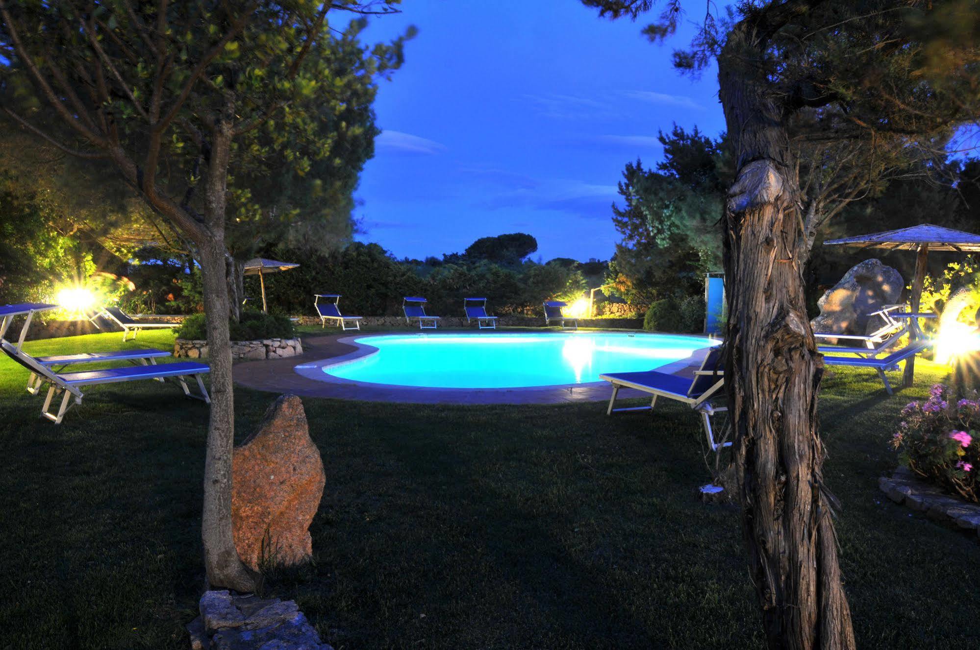 Hotel Il Piccolo Golf Порто-Черво Экстерьер фото